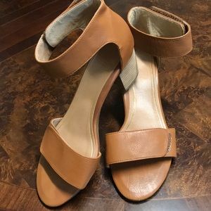 Vionic Solana Block Heels-